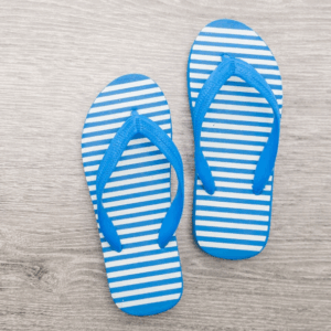 Dép kẹp chống trơn đế xẻ rãnh sâu